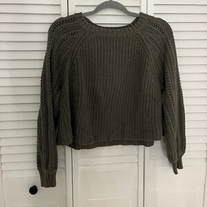 American Eagle Knit Sweater in Army Green